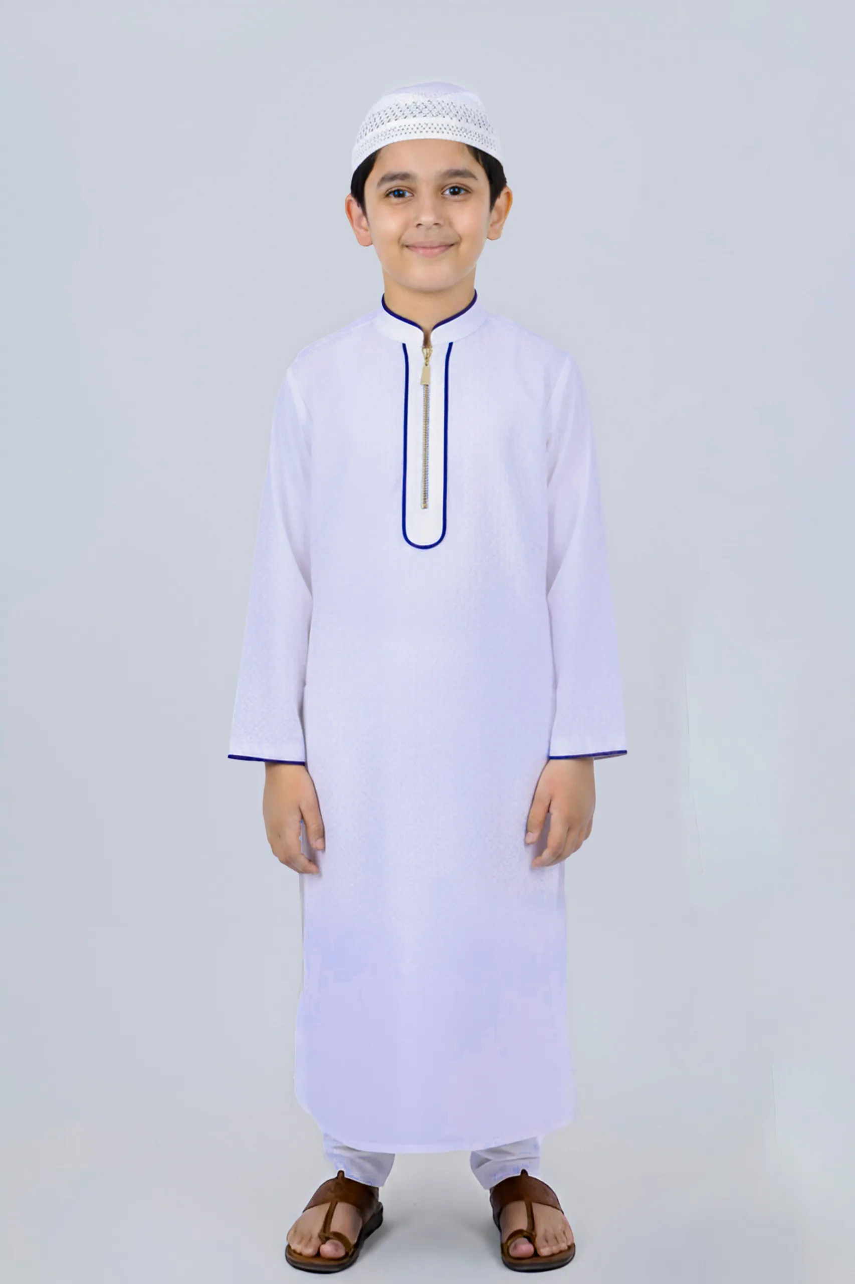 Arabian Noor-e-White Jubba & Pajama Set